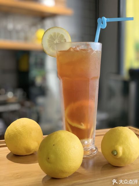 手捣冻柠茶图片