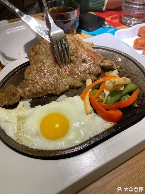 豪客来牛排重庆观音桥阳光世纪1749店