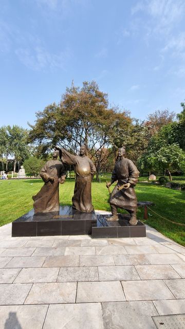 大雁塔大唐芙蓉园景区唐大慈恩寺遗址公园