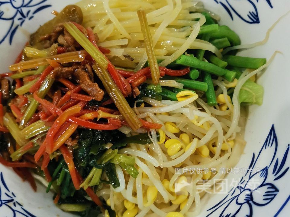 牛肉菜拌面图片