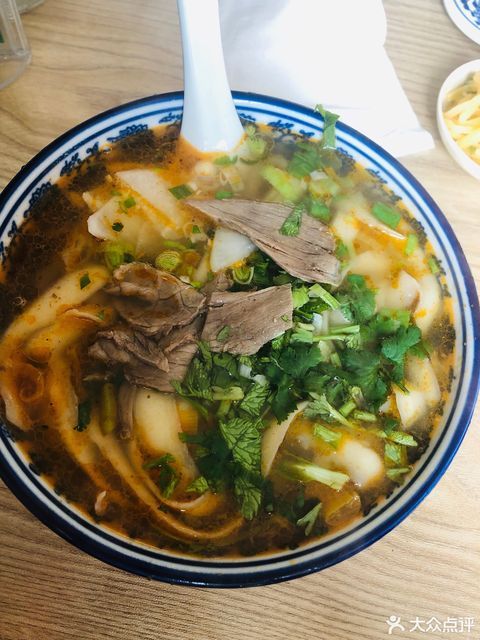 中国兰州拉面运动广场店