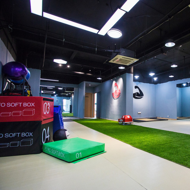              阿诺健身工作室