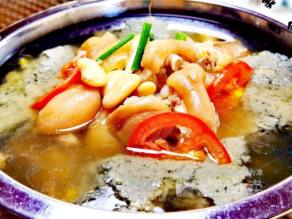 黑豆花芸豆猪脚火锅图片
