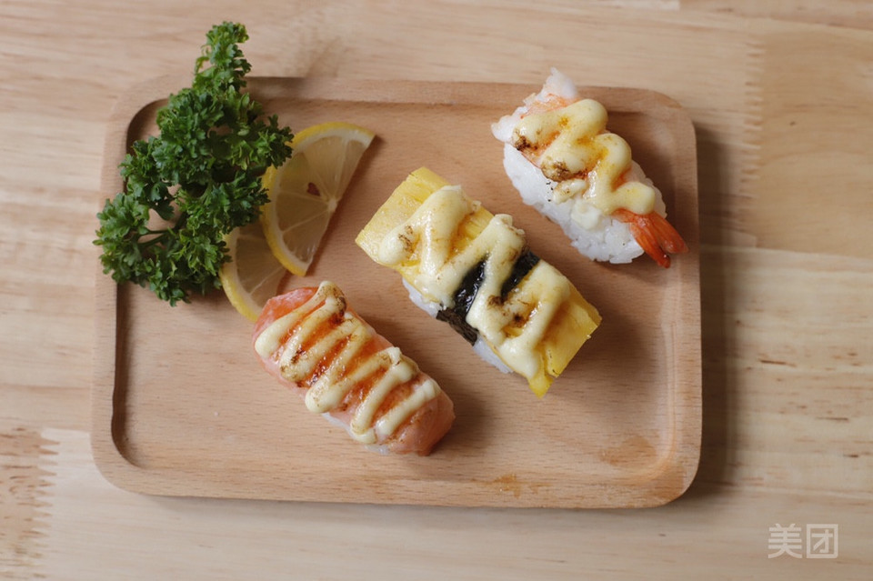 焦糖玉子寿司图片