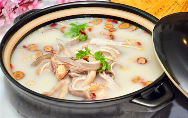 嘉福陈记猪肚鸡荔城店