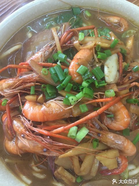 红烧河虾面图片