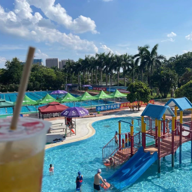 佛山世纪莲体育中心游泳馆