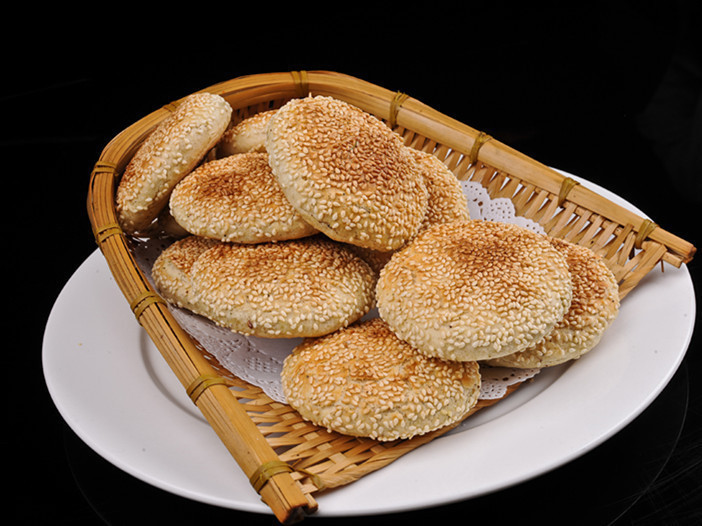 安康吊炉芝麻烧饼图片