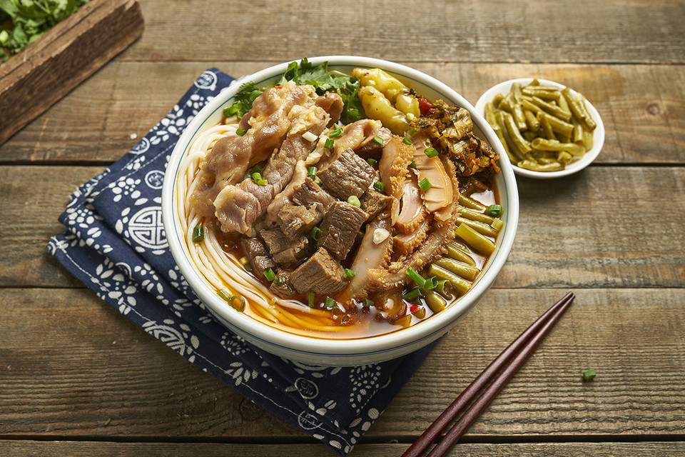 豪华全家福米线图片