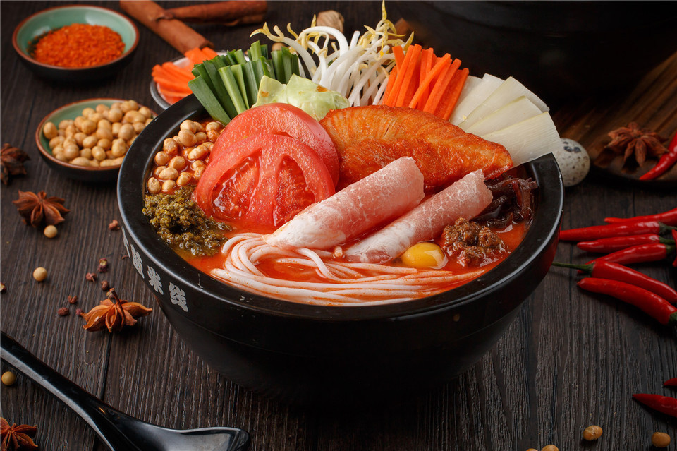 番茄罐罐米线图片