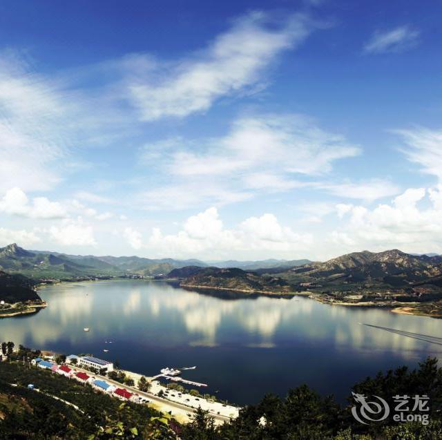 宁城紫蒙湖太阳岛宾馆