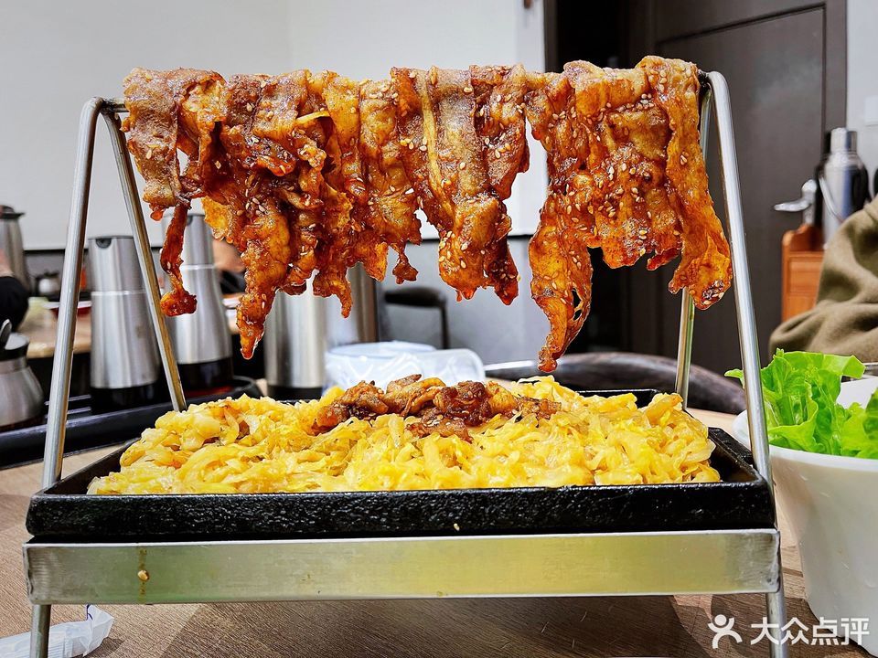 小院吊烧肉图片