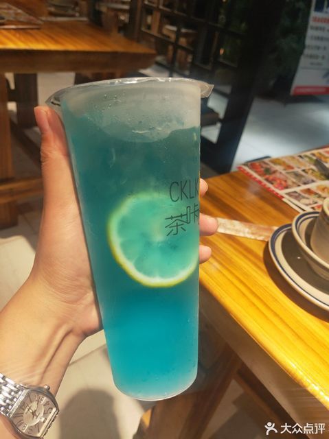 黄岛区久一初心奶茶店