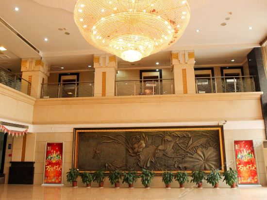 悦宾国际酒店洪湖一中店