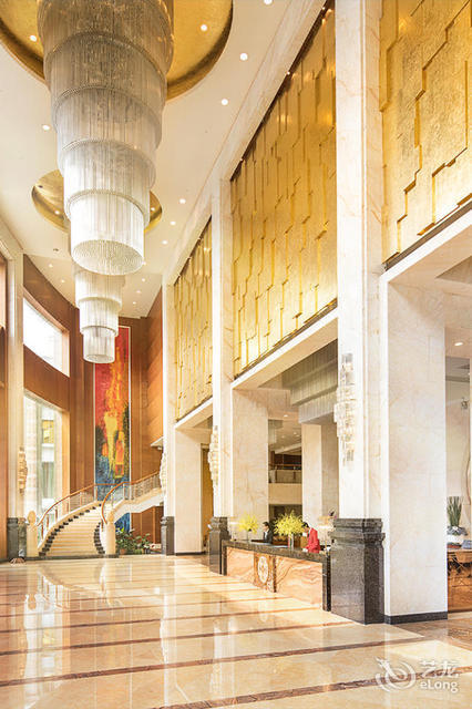 华美达酒店深圳宝安中天美景店