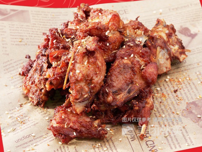 鸡排饭原味卤鸡架推荐菜:小厨鸡架位于沈阳市苏家屯区全运二西路30号