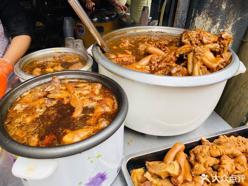 卤小灶多汁卤肉饭·豆汤饭图片