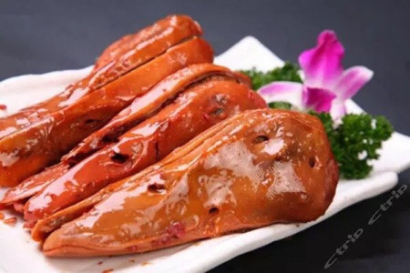 绝味鸭脖歌乐山店