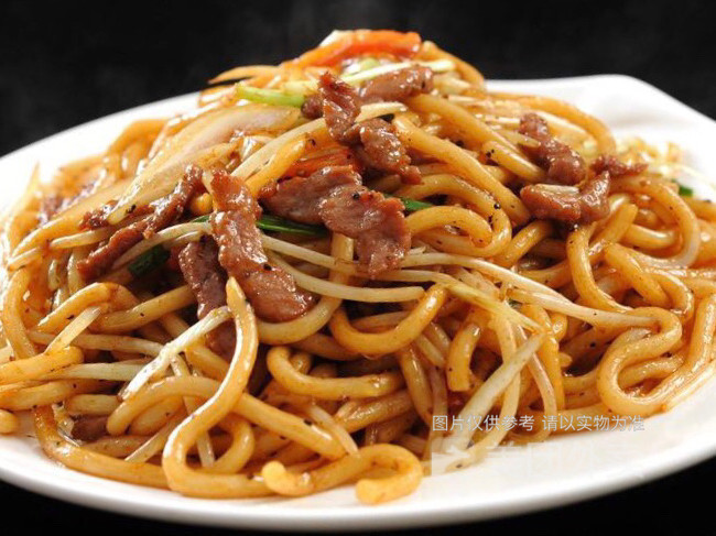 牛柳炒乌冬面图片