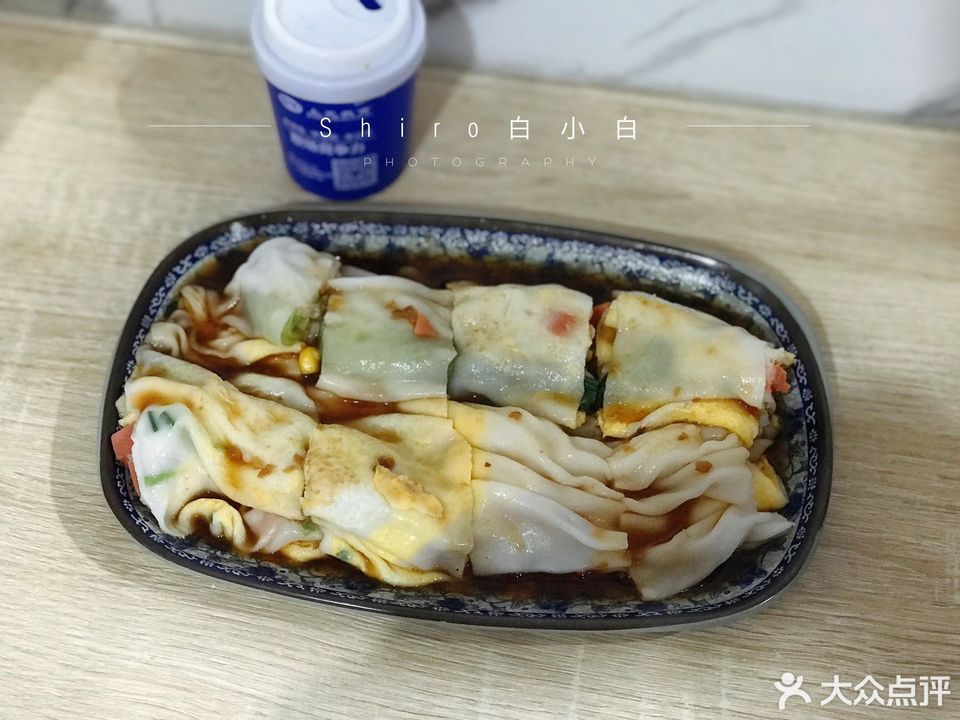 肠粉鸡蛋火腿玉米图片