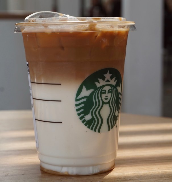 燕麦丝绒拿铁图片