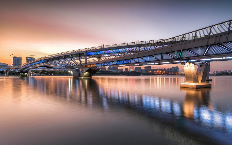 (位置,怎么去,怎么走,在哪,在哪里,在哪儿):太原市尖草坪区万芦台电话