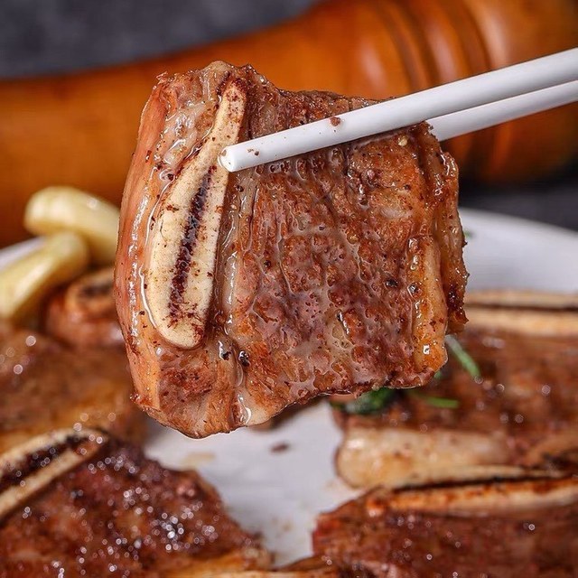 黑椒牛仔骨图片