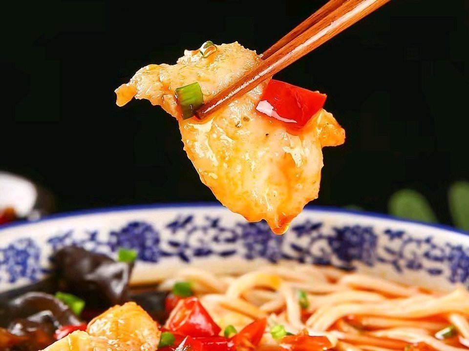 七小卤藤椒鱼米线图片