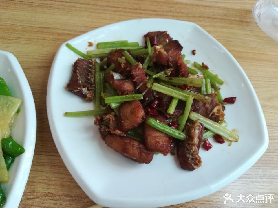 【蔡胖子餐厅(广埠屯店)】蔡胖子餐厅(广埠屯店)电话