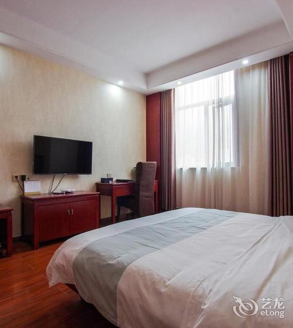 新县新华大酒店原众惠宾馆