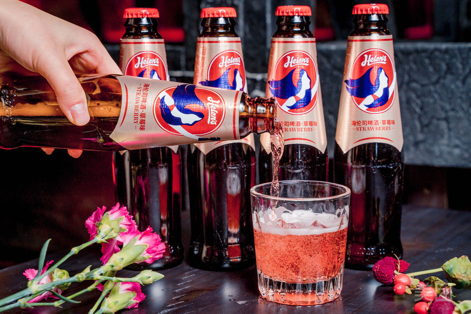 草莓味啤酒推荐菜:helens海伦司小酒馆(汇一广场店)位于长沙市芙蓉区
