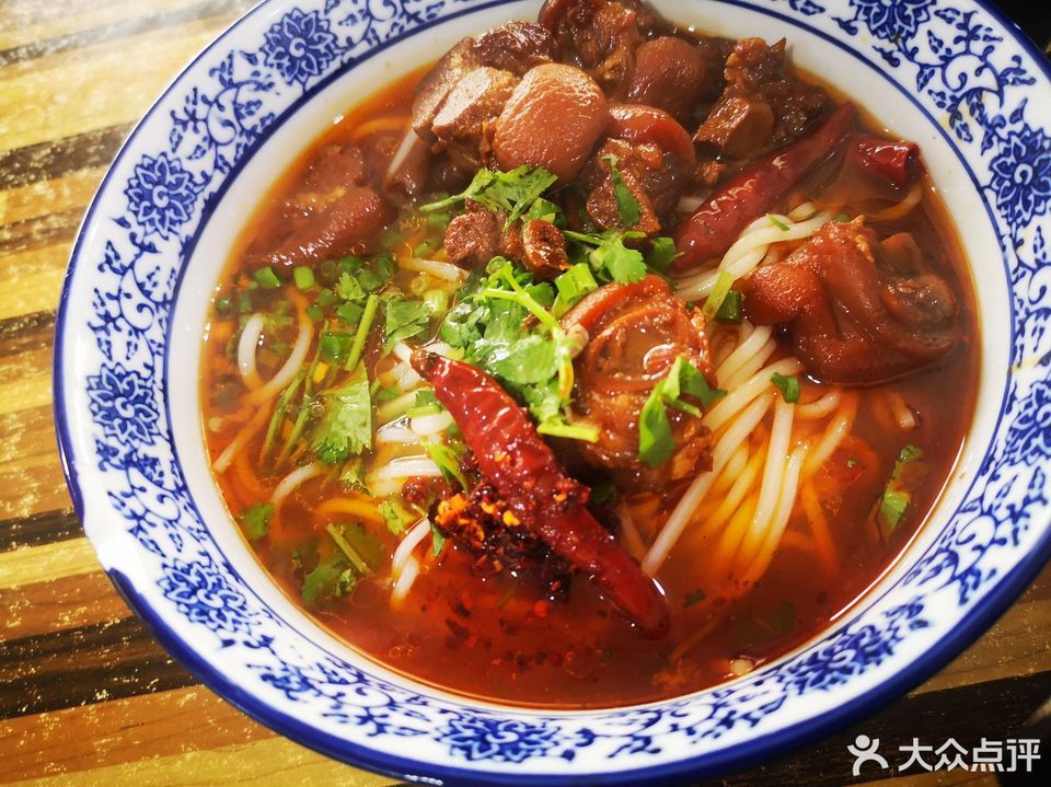 正宗沅陵猪脚粉图片