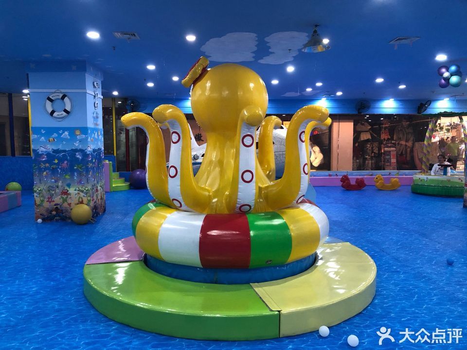 室内儿童游乐场