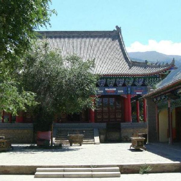 评论(怎么样,怎样,好不好,口碑):徐徐霞客rr:巴里坤寺,这座寺庙位于