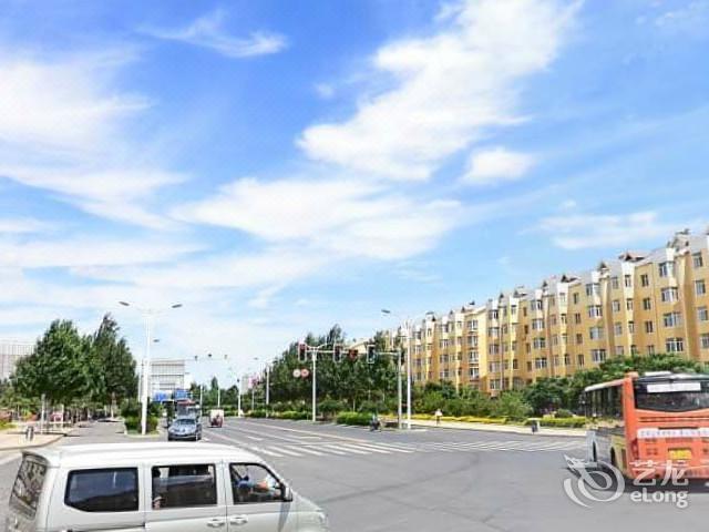 地址(位置，怎么去，怎么走,在哪，在哪里，在哪儿)：赤峰市松山区新城宝