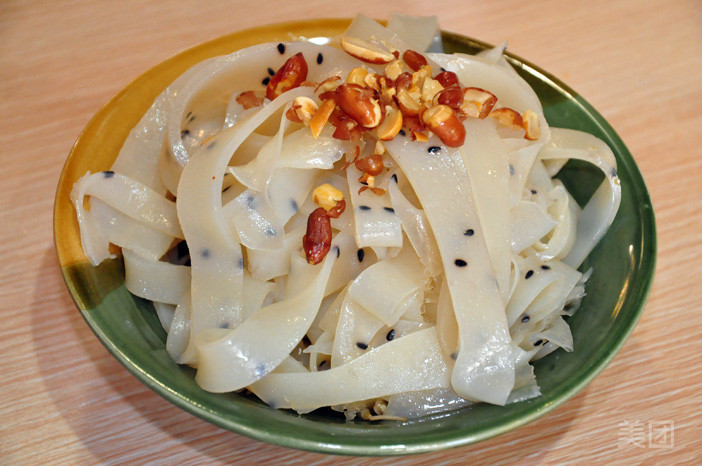 阿磊兄弟现蒸面皮