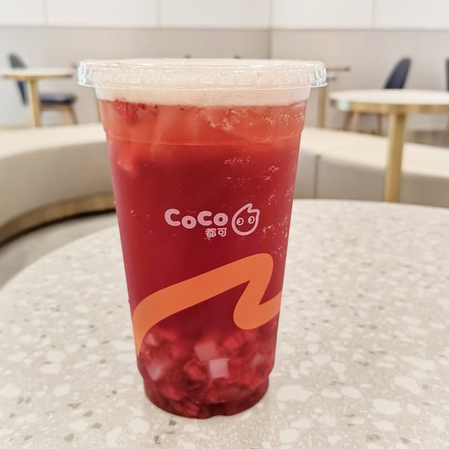 奶茶三兄弟珍珠奶茶推荐菜:coco都可(居然之家店)位于海口市秀英区