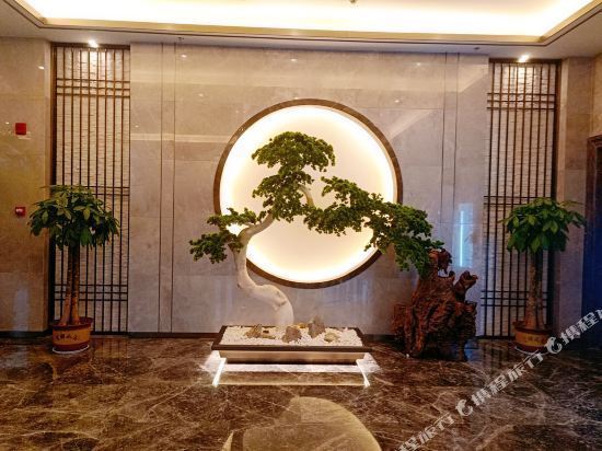 信阳维斯特精选酒店