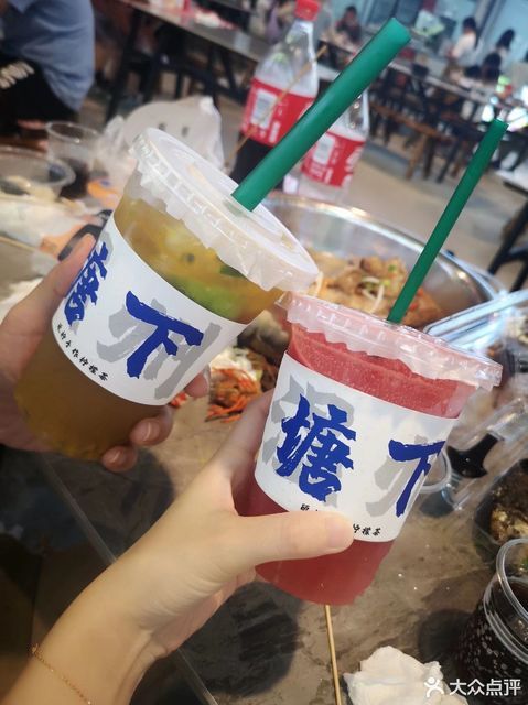塘下小吃街