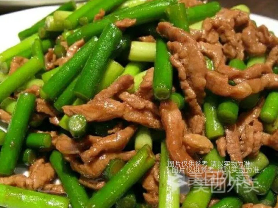 苦瓜炒肉配饭四季豆炒油渣推荐菜:尝尝香家常菜位于赣州市章贡区赣州