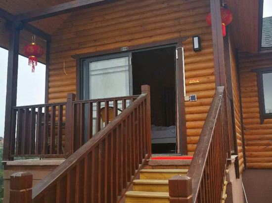 梅州市 住宿服务 酒店 > 平远五指石客家风情旅游度假村