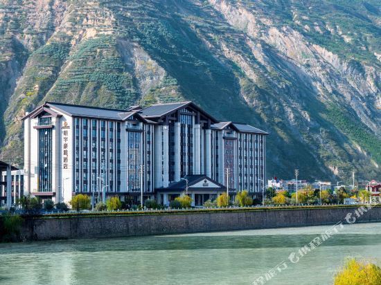 陇南明宇豪雅酒店天泽假日酒店宜必思酒店(陇南火车站店)阳光大酒店