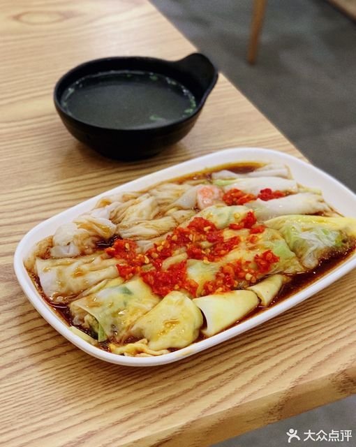 鲜虾韭黄肠粉图片