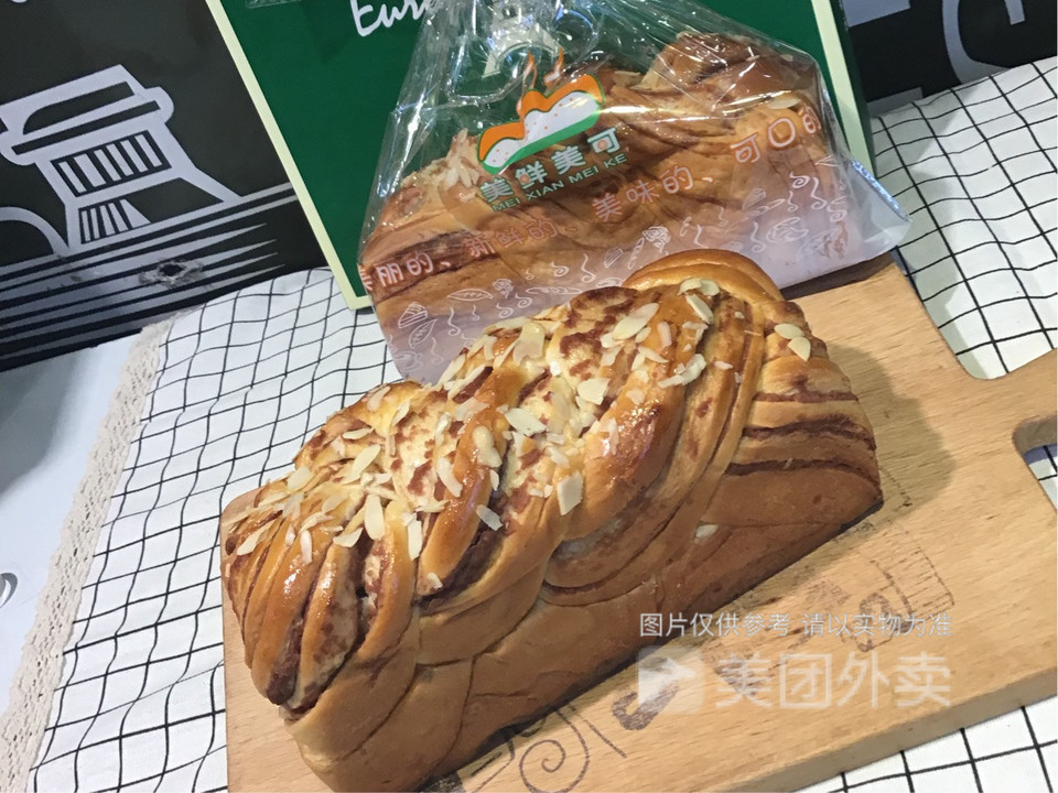 豆沙吐司面包图片