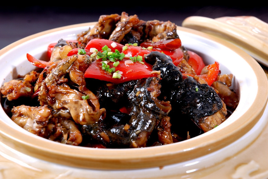 庐山红烧石鸡图片