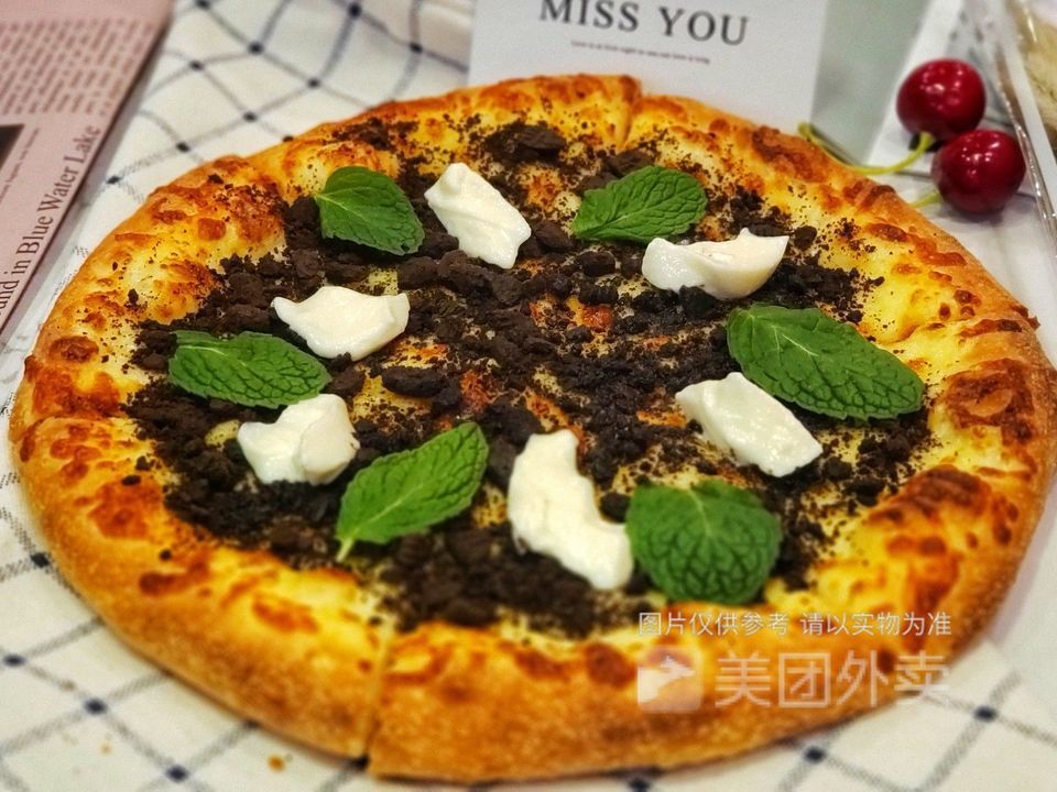 奥利奥奶冻披萨图片