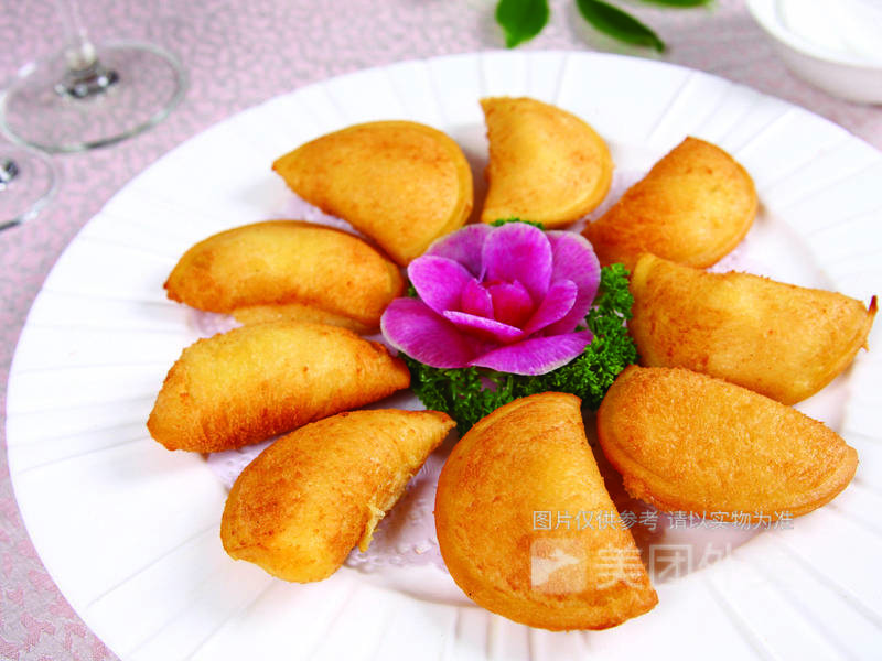 油炸冰淇淋图片