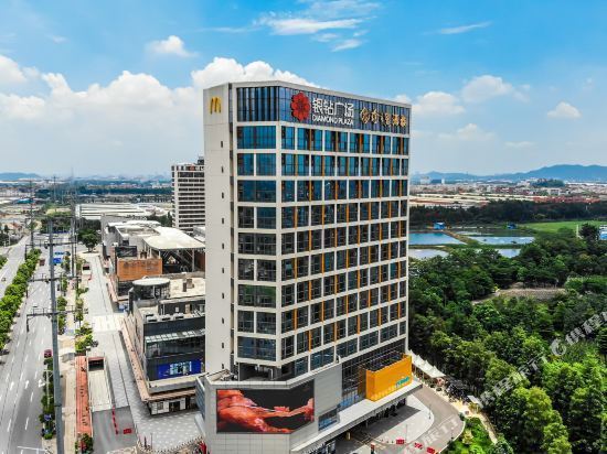 云季公寓(佛山银钻广场店)百合精品酒店斯维登服务公寓(佛山顺德伦