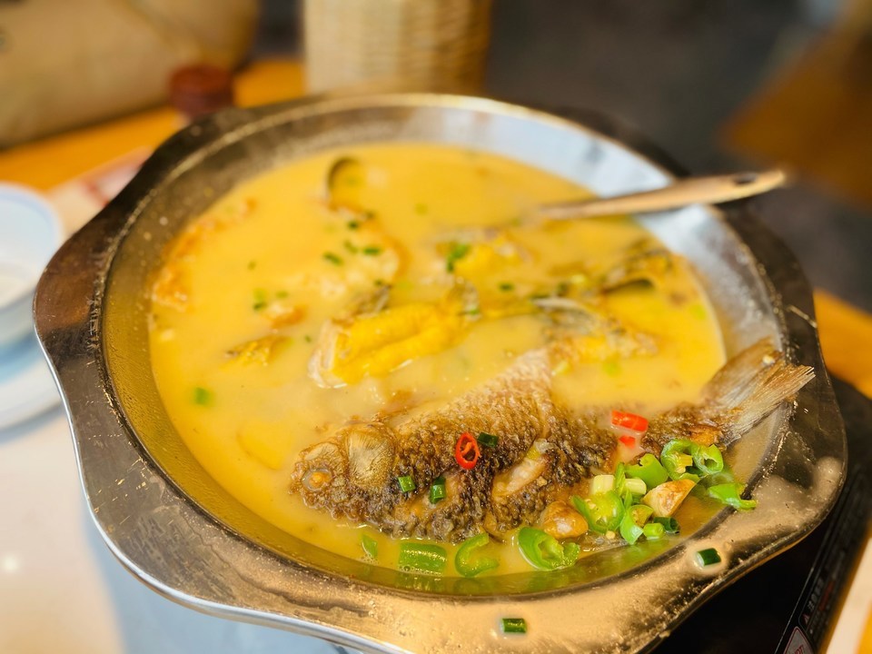 杂鱼一锅鲜图片