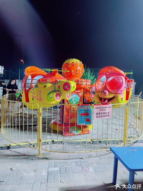 怎么走,在哪,在哪里,在哪儿):天津市河北区中山北路48号电话:宏业广场